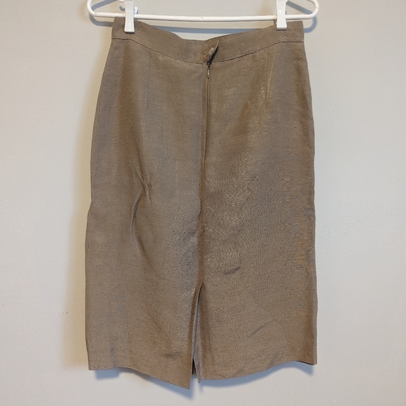 Rodier Cream Blazer and Skirt Set (Size 42) - Picture 8 of 15